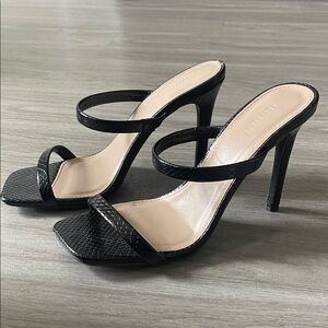 Forever 21 Black Snakeskin Heels